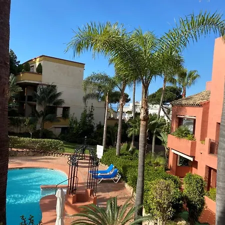 Elviria Paradiso Apartment *